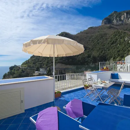 Casa Di Lucia Apartment *